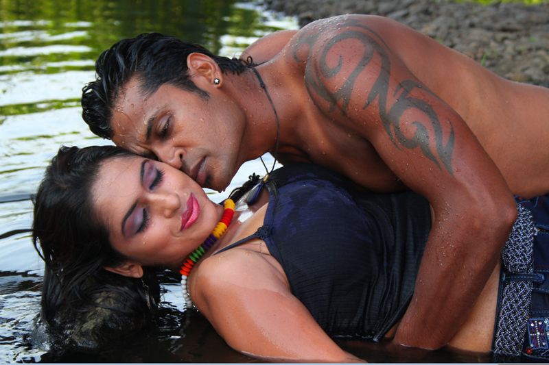 Sowdharya Movie Stills Gallery hot images
