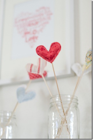 14 jan 12 heart vday decor (10)