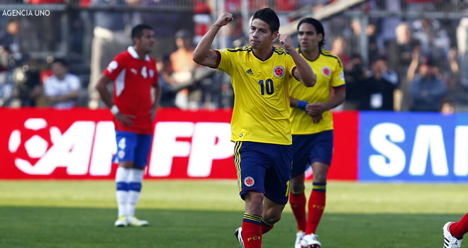 Chile se derrumba ante Colombia en el estadio Monumental