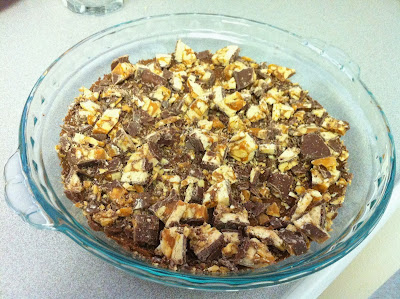 Left Over Halloween Candy Cheesecake www.thebrighterwriter.blogspot.com