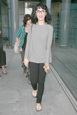 Katy Perry Heathrow Airport