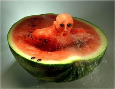 Creativity in Fruits