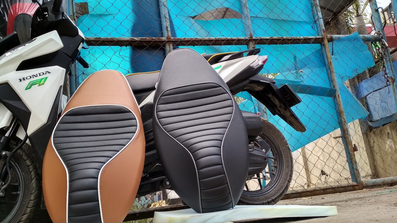 Yamaha Lexi Coklat