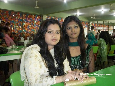 Dhaka University Gorgeous Beautiful Girls