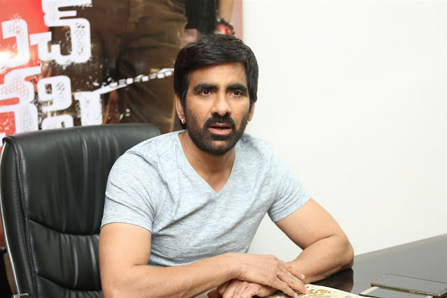 Ravi Teja At Touch Chesi Chudu Movie Interview