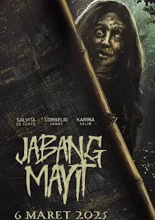Poster film Jabang Mayit (2025) menampilkan sosok Hujan dengan latar belakang desa yang gelap dan bayangan makhluk gaib, mencerminkan atmosfer horor dan misteri yang menyelimuti cerita.