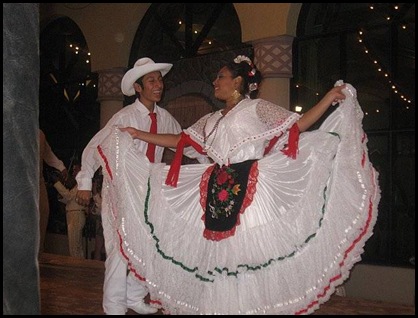 mexican_fiesta_dancers