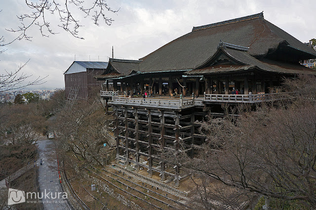 วัดคิโยมิสุ Kiyomizu Temple (วัดน้ำใส)