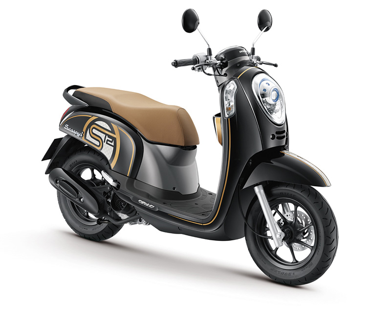 Honda Scoopy Injection Fashionable and Stylish Diverse 