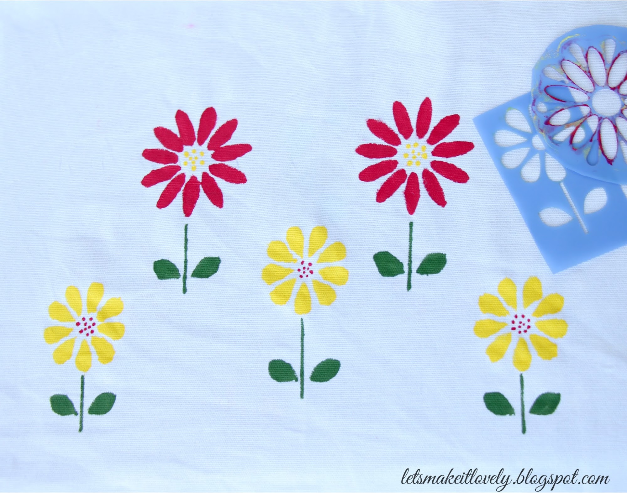 Stenciling and Sewing pillow cover tutorial. Beginner sewing project.