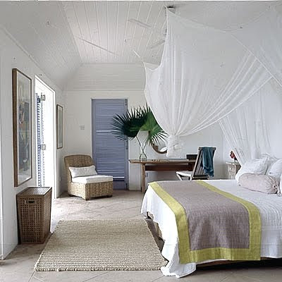 Hawaiian Bedroom Furniture on Beautiful Bedroom Interior Design Tropical Style With Canopy Bed