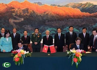 Lễ ký kết thỏa thuận về những nguyên tắc cơ bản chỉ đạo giải quyết vấn đề trên biển giữa hai nước Việt Nam-Trung Quốc (trong chuyến thăm Trung Quốc của Tổng Bí thư Nguyễn Phú Trọng vào 10/2011)