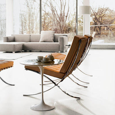 Silla Barcelona de Mies van der Rohe. Diseño Icónico del siglo XX. 