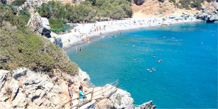 La stradina per arrivare sulla spiaggia di Preveli dal parcheggio