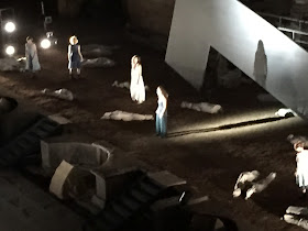 Hispania: Emerita Augusta (Mérida) Roman Teather by night / by E.V.Pita (2017)  https://archeopolis.blogspot.com/2017/07/hispania-emerita-augusta-merida-roman.html / Teatro nocturno (Troyanas) en Mérida (Emérita Augusta)