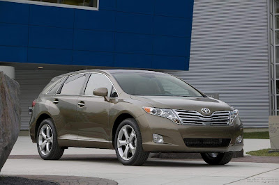 2013-Toyota-Venza-front_picture