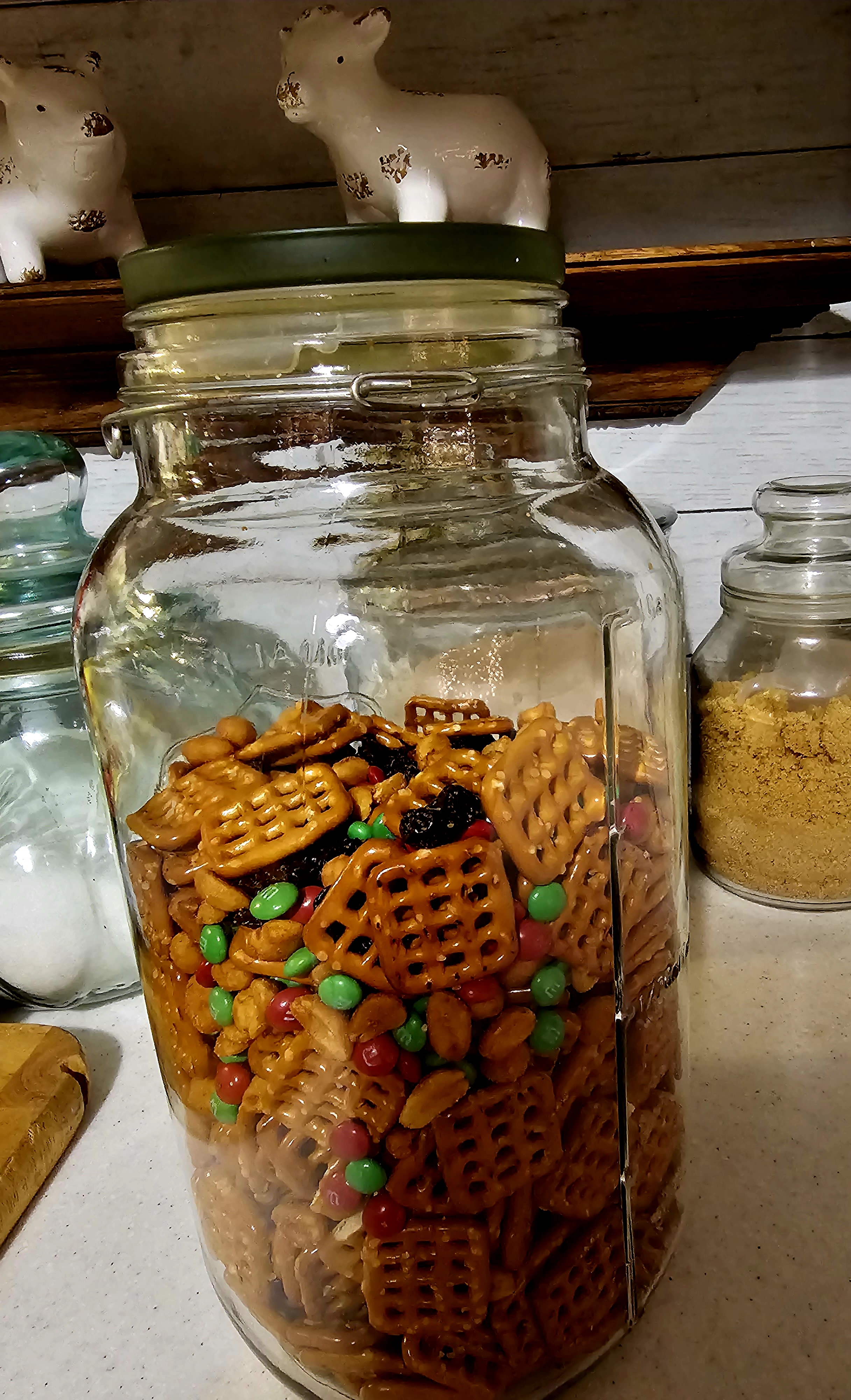Glass Jar, Glass Food Storage Jars, Glass Jars With Airtight Lids, Large  Brown Sugar Containers, Round Jar Containers For Storing Sugar, Flour,  Cereal, Coffee, , Home Room Kitchen Storage Supplies - Temu