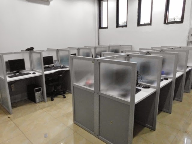  Meja  Sekat Kantor  Cubicle  Table Knockdown Custom 