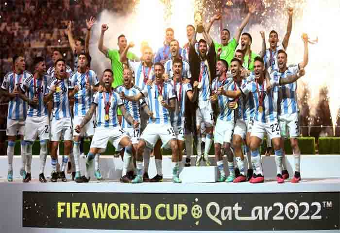 News,World,Argentina,Fifa,Football,Football Player,Players,Sports,FIFA-World-Cup-2022,Lionel Messi,Mobile Phone, Lionel Messi orders 35 gold iPhones for his World Cup winning Argentina team and staff