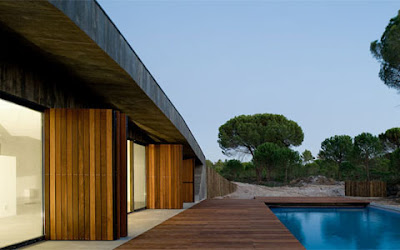 Dune House by Pereira Miguel Arquitectos