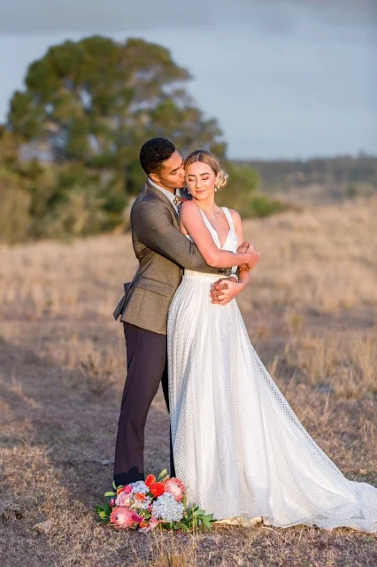 JESSICA R HEATH PHOTOGRAPHY TOOWOOMBA WEDDING PHOTOGRAPHER BRIDAL GOWN AUSTRALIAN DESIGNER