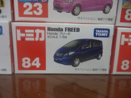 DIECAST MINIATUR TOMICA - MAINAN MOBIL TAKARA TOMY 