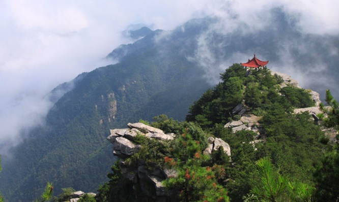 เทือกเขาหลูซาน (Mount Lu: Lushan: 庐山)