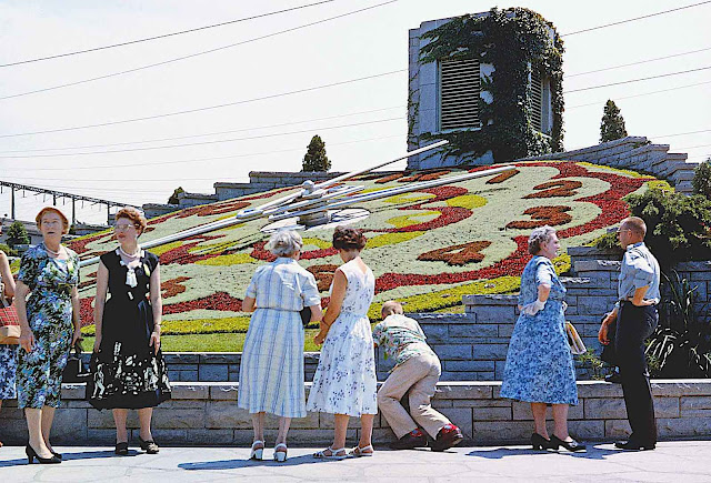 a floral clock at Niagara Falls Canada 1958