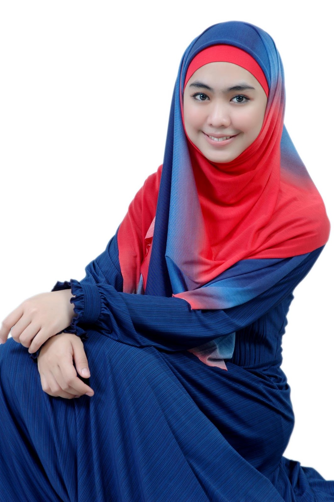 Oki Setiana Dewi - Berjilbab Itu Cantik - Profil / Biodata 