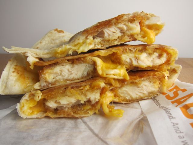 Review: Taco Bell - Double Crispy Chicken Quesadilla | Brand Eating
