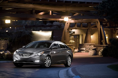 2011 Hyundai Sonata Images