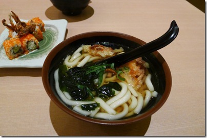 udon with some fried prawn