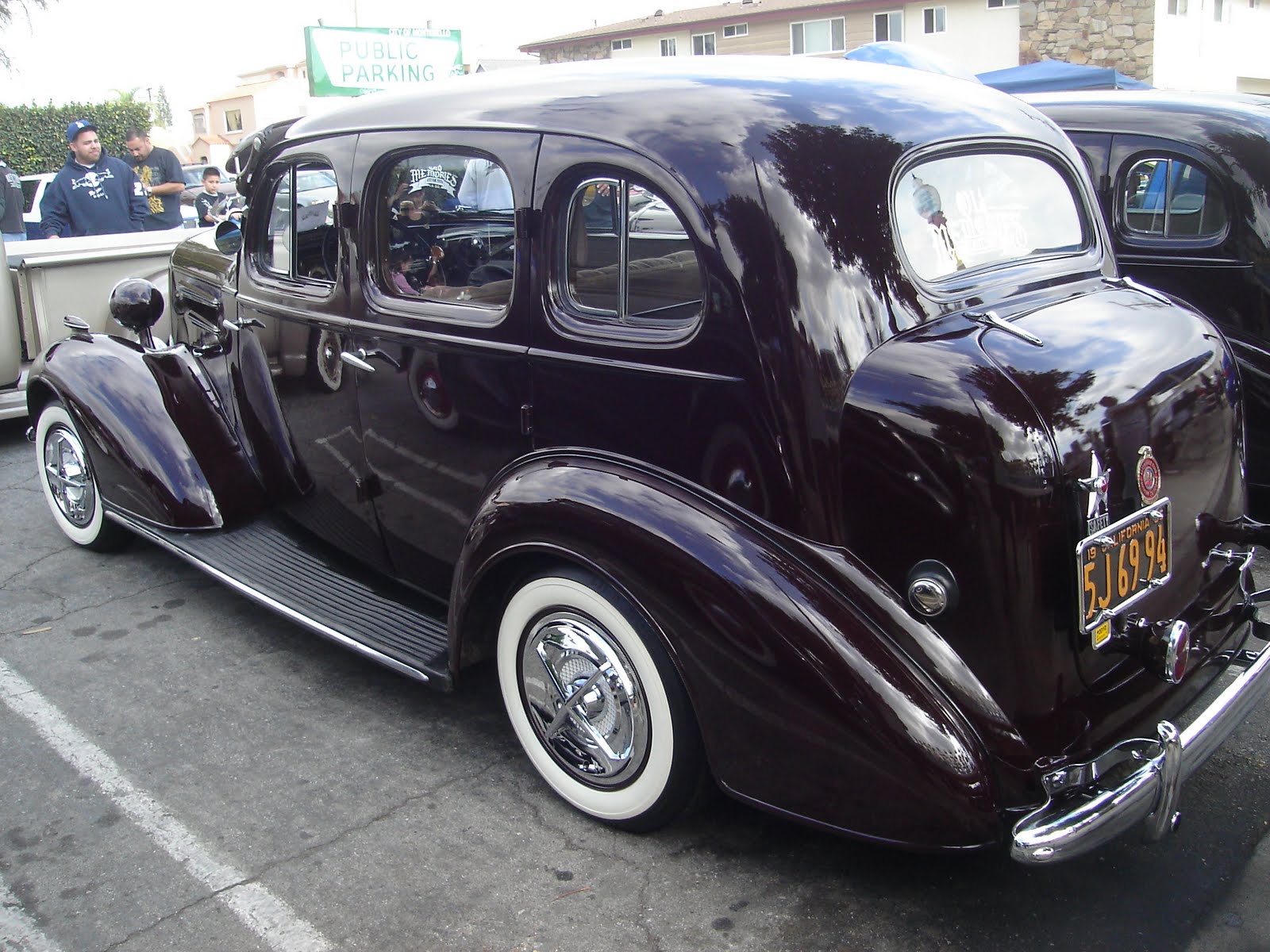 1945 Chevrolet Pick-up Trucks