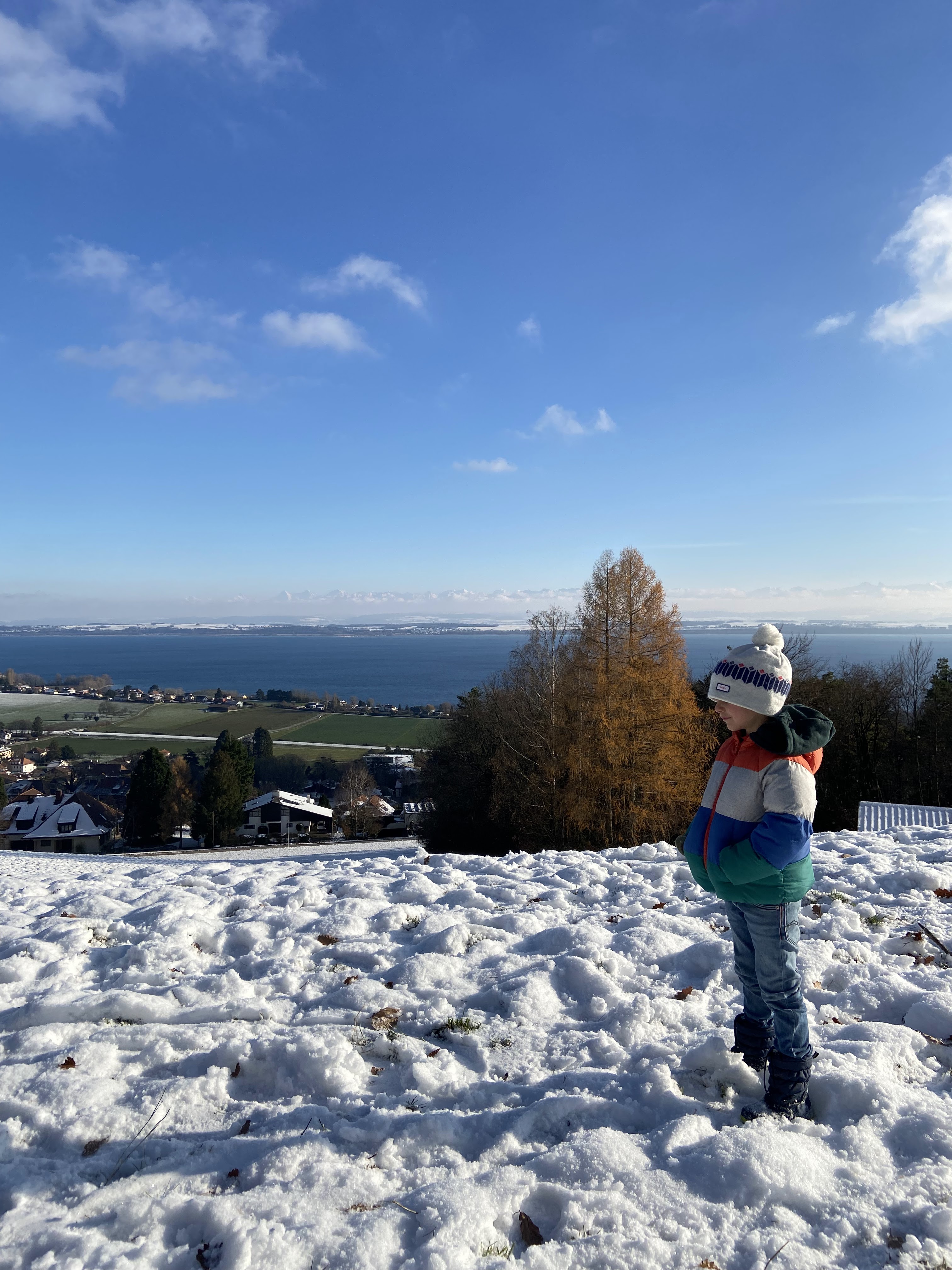 χιόνι παιδιά ελβετία neuchatel εκδρομή