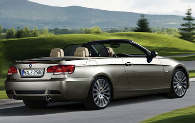 Rear spoiler in body colour 3 Series Convertible