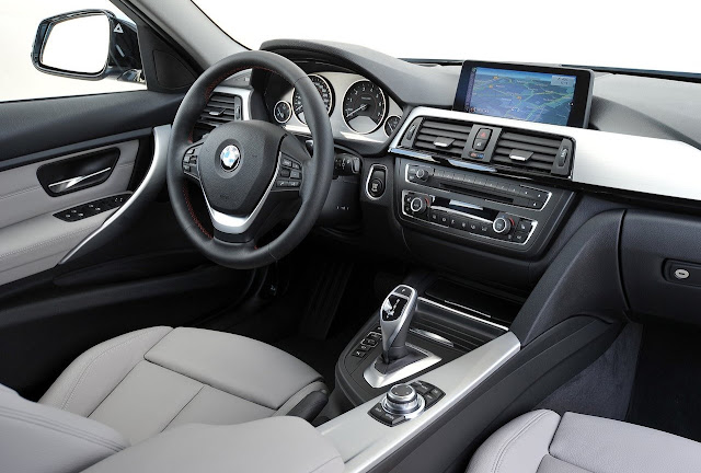 2013_BMW-3_Active-Hybrid_Dashboard