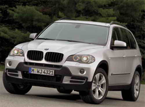 bmw x5 in snow season