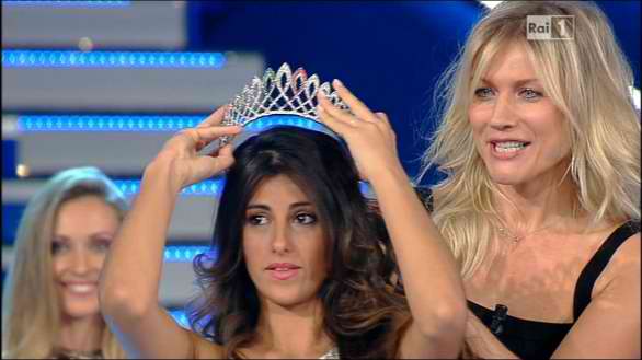 Miss Italia nel Mondo 2012 winner Aylen Nail Maranges from Argentina