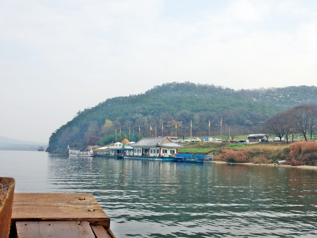 [Buyeo] - Goransa Temple (고란사) and Baengmagang River Tour (백마강 유람선)