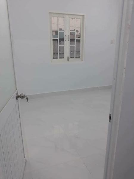 Bán nhà hẻm Phạm Thế Hiển, phường 6, Quận 8. DT 3,5x8m (nở hậu 4m)