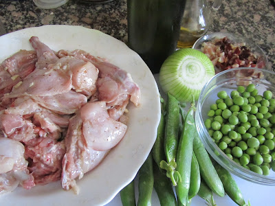 Conejo con guisantes y jamón ibérico