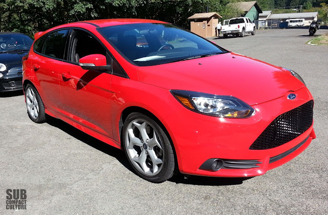 2013 Ford Focus ST front 3/4