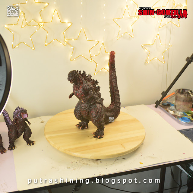 Hand Painted Shin Godzilla by Putra Shining