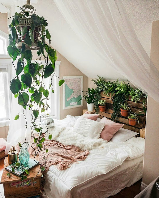 24+ Beautiful Boho Bedroom Decorating Ideas