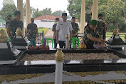 Bupati Minta Danrem 042/Gapu Sampaikan Kondisi Makam Pahlawan Kepada Gubernur Jambi