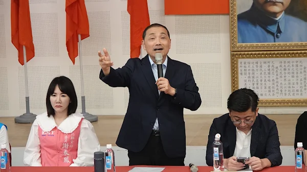 ▲總統參選人侯友宜說，他是南部孩子，到北部打拚的過程中，認識很多彰化鄉親，永遠感念彰化鄉親給他的鼓勵跟支持，他出來參選只有一個目的，就是希望團結台澎金馬這片土地的人民。（記者林明佑攝）