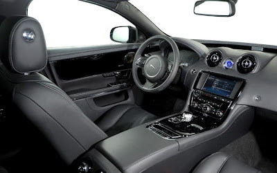 2011 Jaguar XJ Interior View