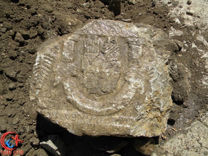 Konya’nın Bozkır İlçesinde ilçe merkezinde kazı çalışması.