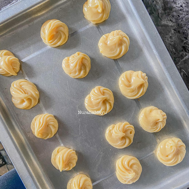 Ini Cara Buat Dan Resepi Cream Puff Yang Gemuk Dan Sedap