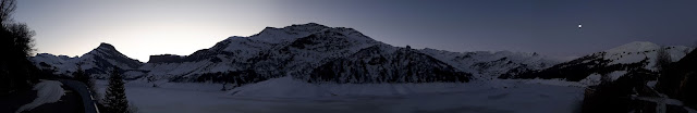 lac de Roselend en hiver, lever du jour